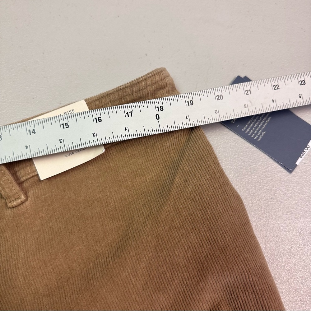 Universal Thread Tan Wide Leg Pants - Picture 5 of 7